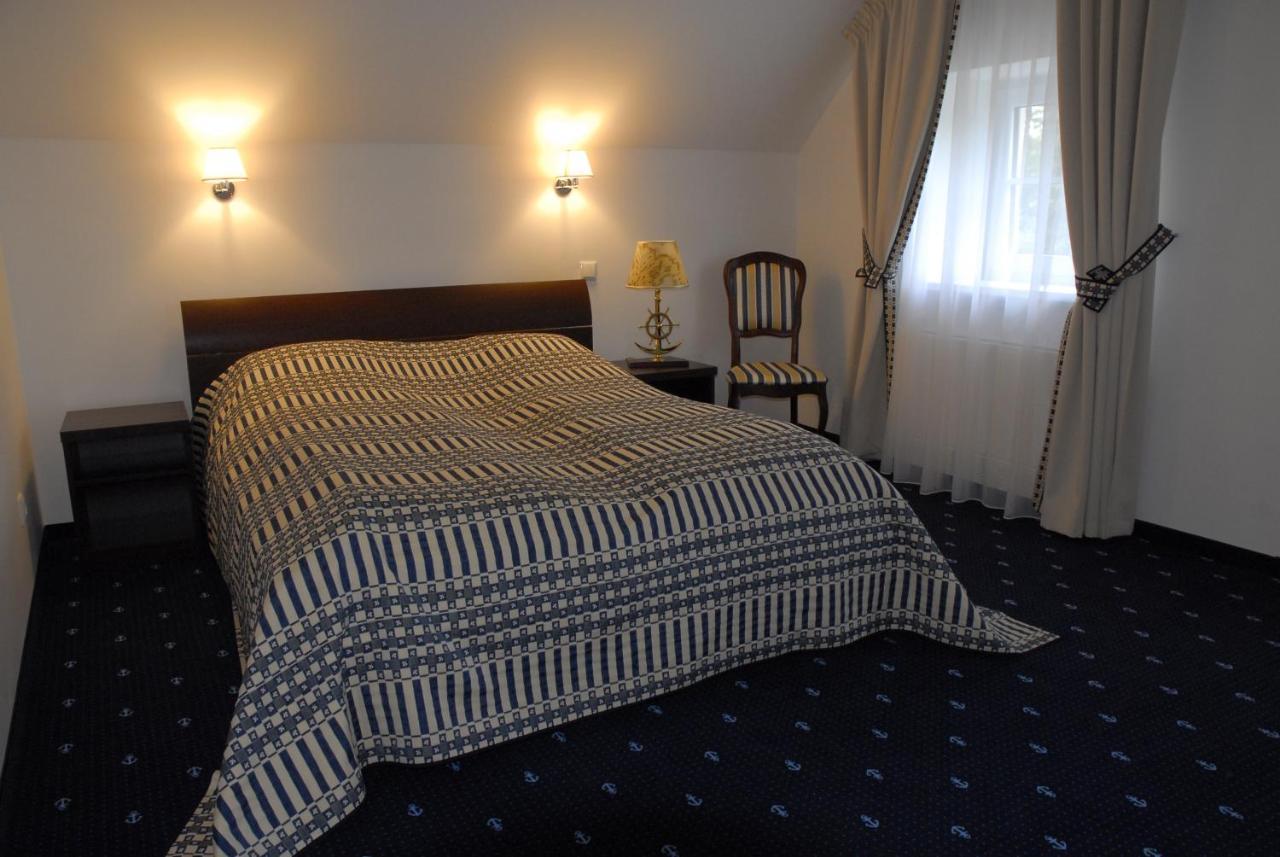 Guest House Birutes Uostas Šventoji Kültér fotó