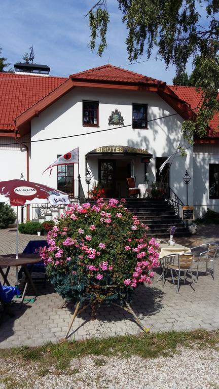 Guest House Birutes Uostas Šventoji Kültér fotó